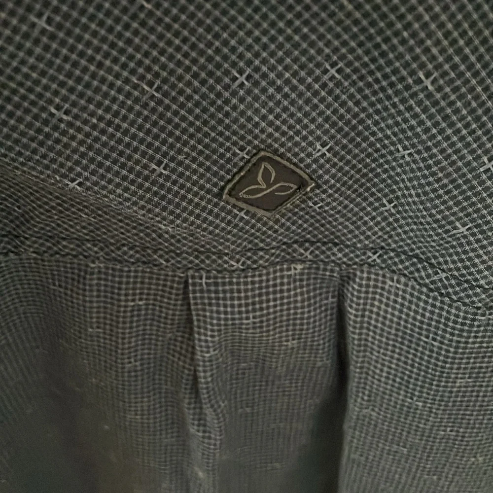 Prana button down - Picture 3 of 3